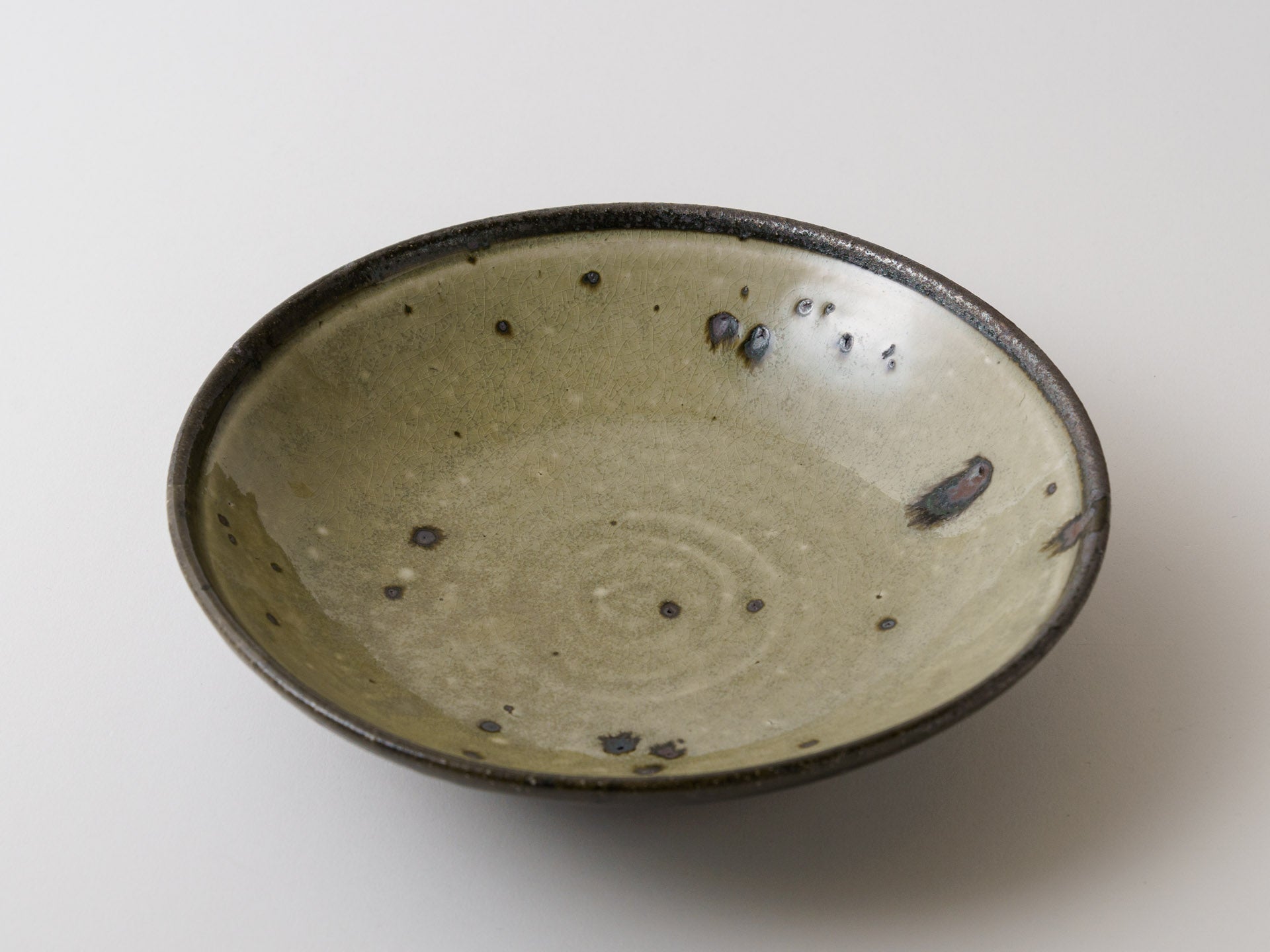 Wild green onions in a 7-inch shallow bowl [Yamamoto Taizo_23ex]
