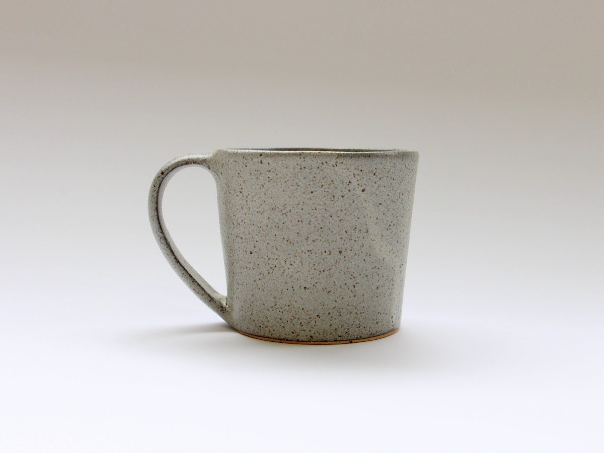 Ash glaze mug [Nobuyuki Murai]