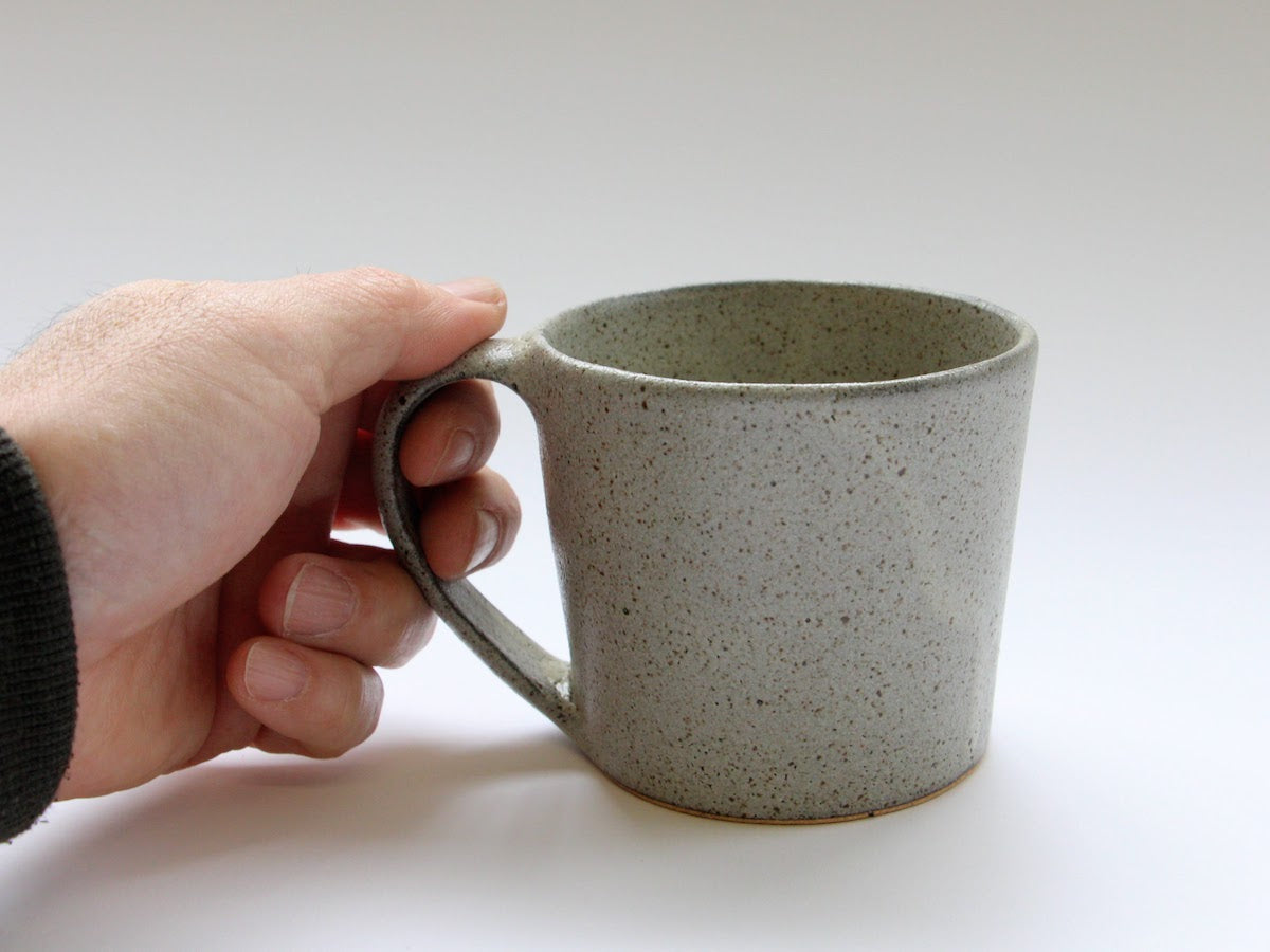 Ash glaze mug [Nobuyuki Murai]