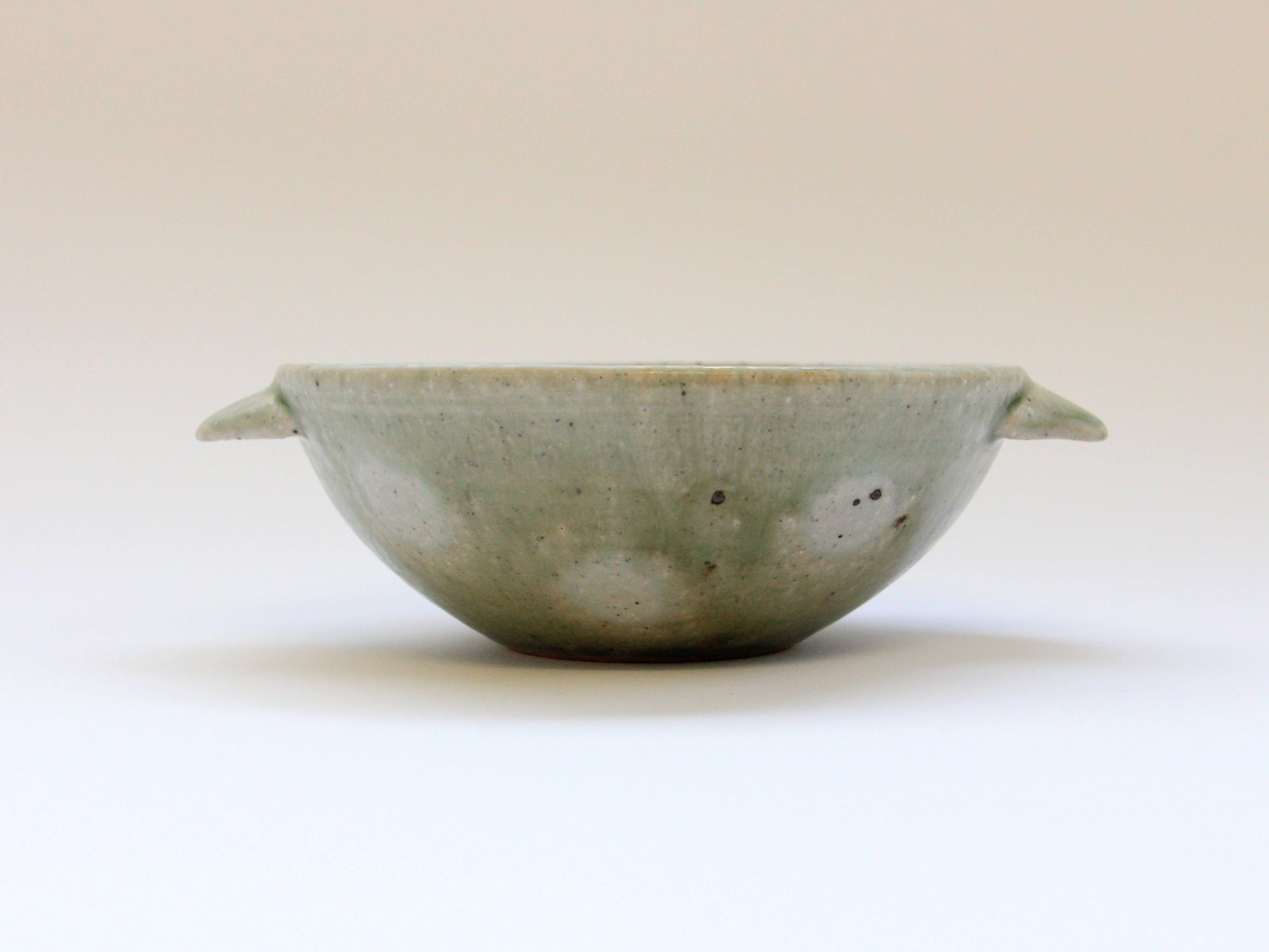 Soup cup with ash glaze dot ears [Tatsuo Otomo]