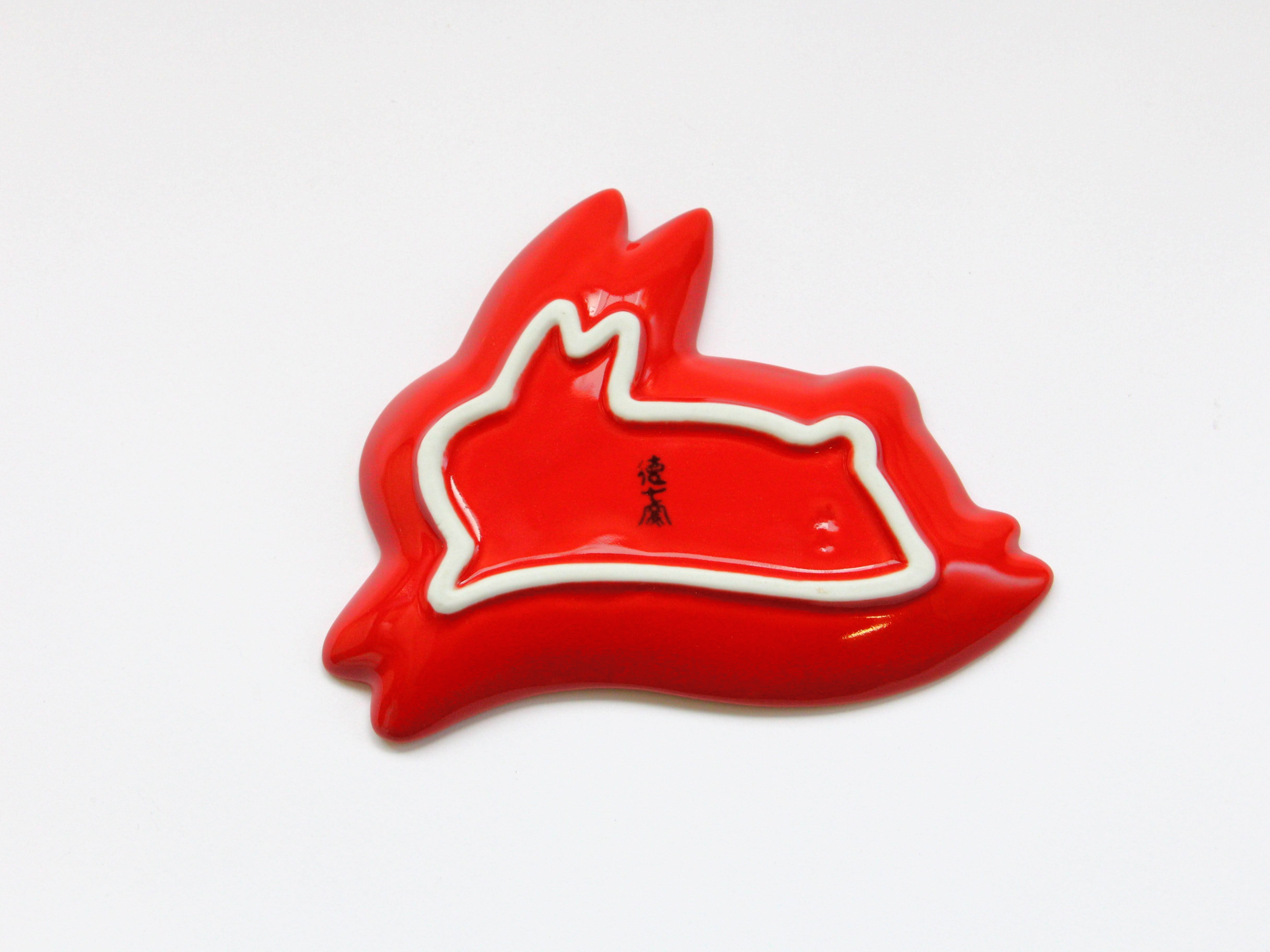 Rabbit plate red [Tokushichigama]