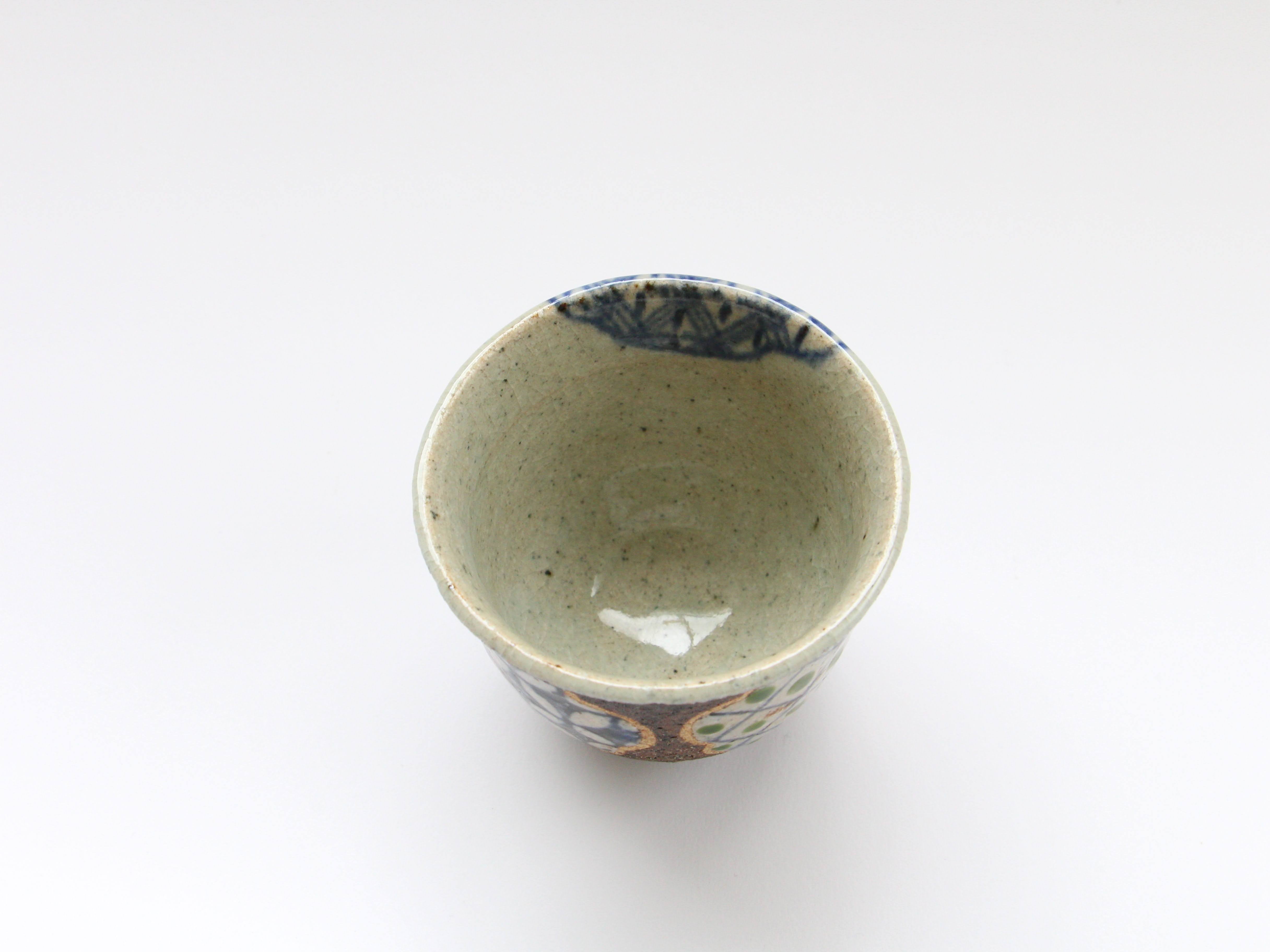 Plum pattern teacup blue [Kosaigama]