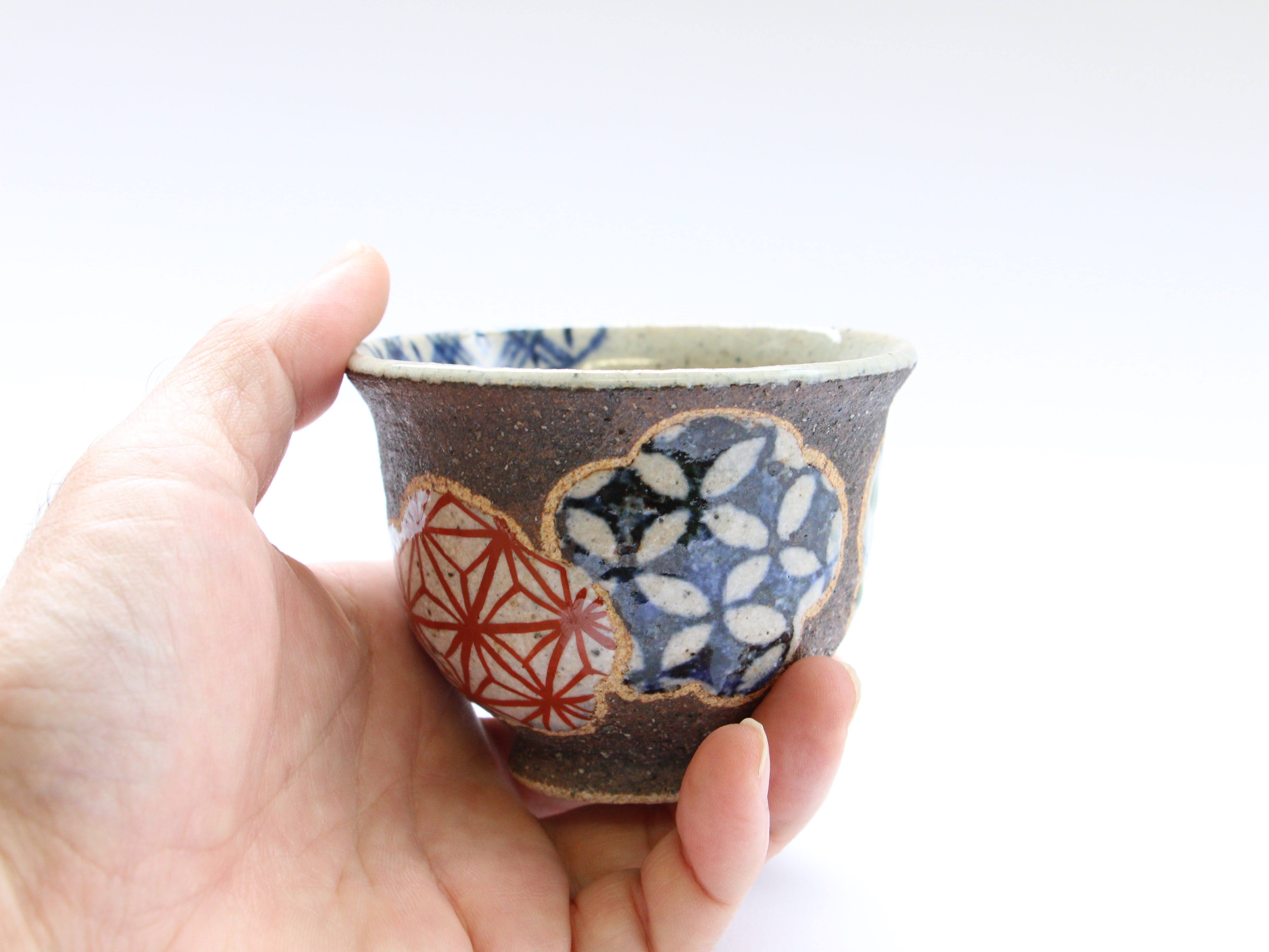 Plum pattern teacup red [Kosaigama]