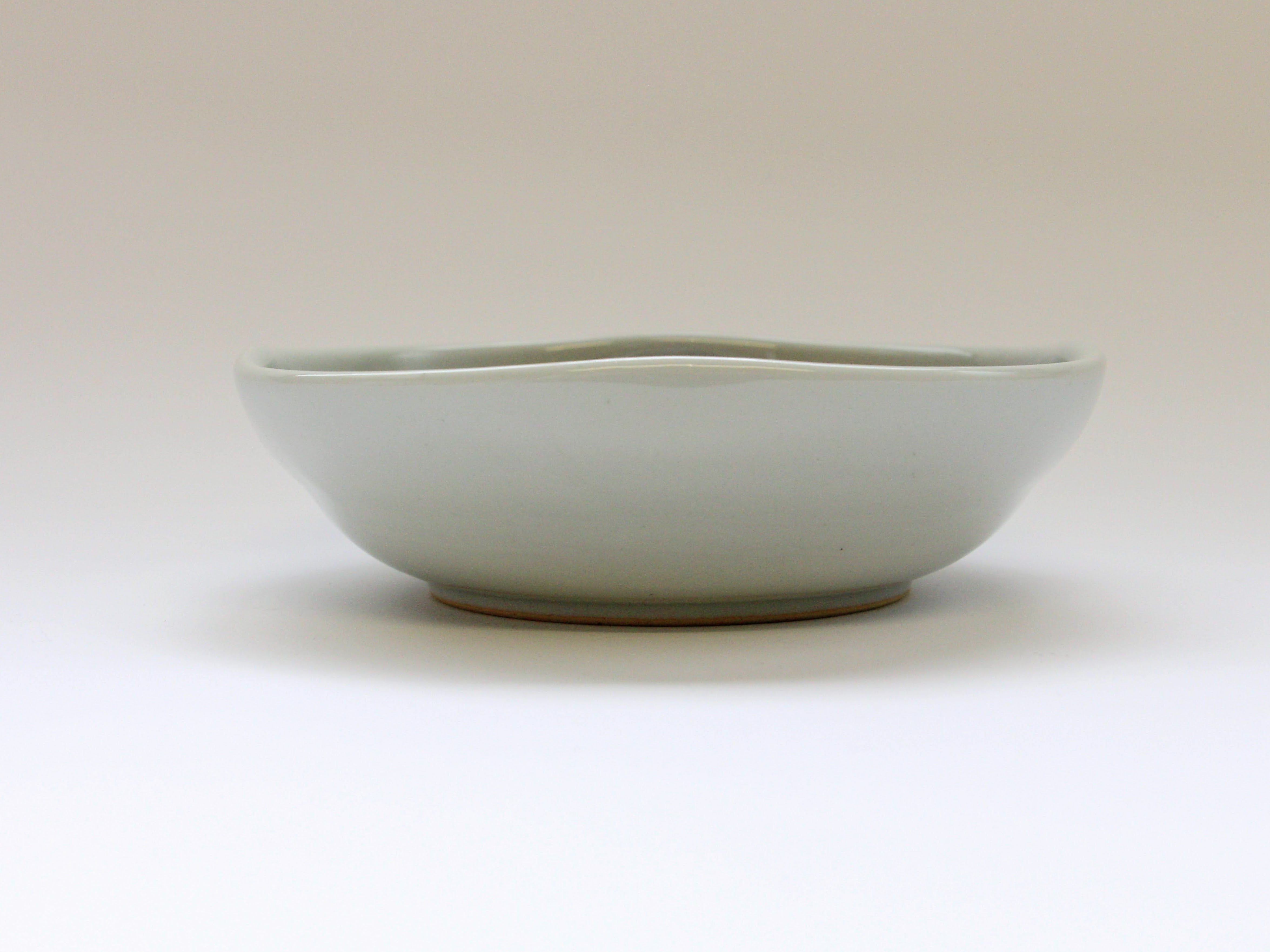 Apple square bowl medium [Binsai Kiln]
