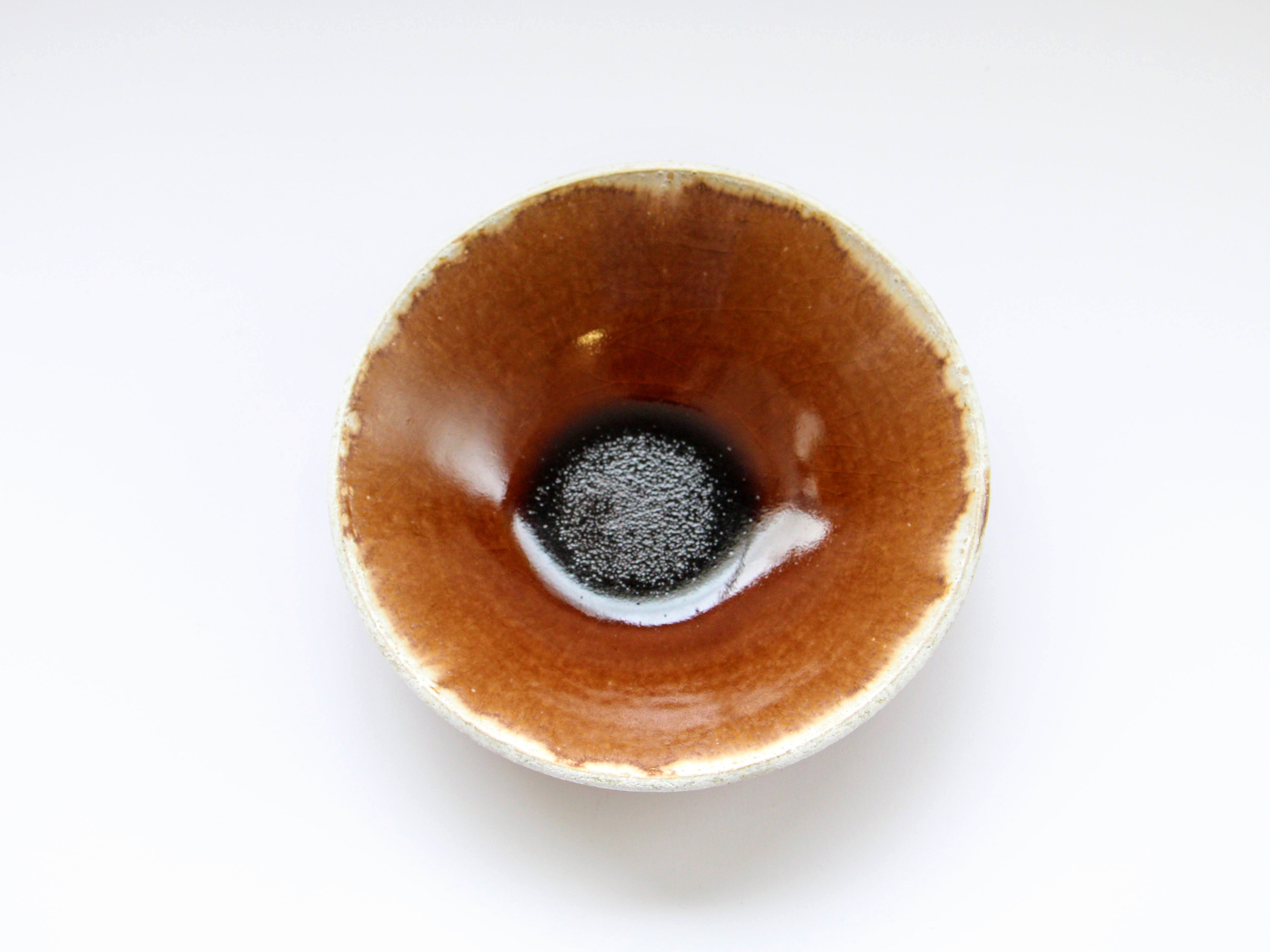 Maron glaze mouth white 5.5 inch shallow pot [Kazuhito Yamamoto]