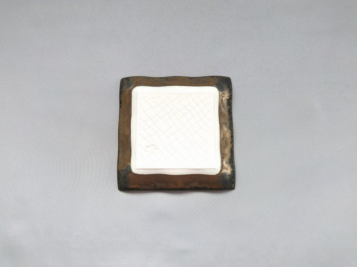 Gold clay glaze square plate small [Kituru Seito]