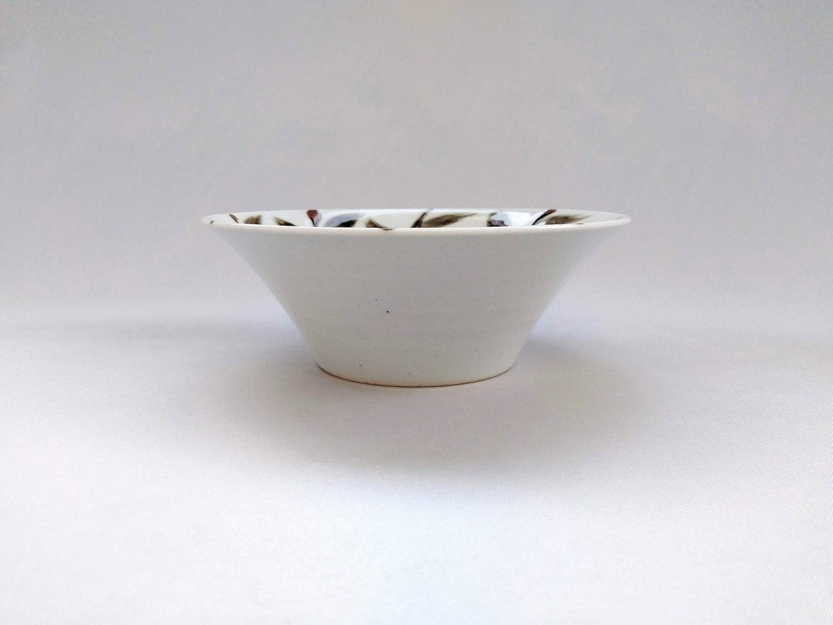 Round dried grass 5-inch warped pot [Takusei Kobayashi]