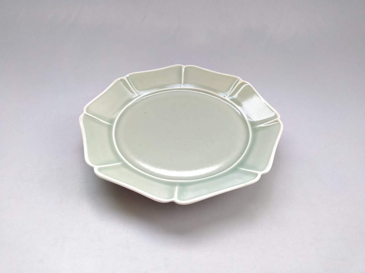 Green celadon 7-inch plate [Tobo Ao]