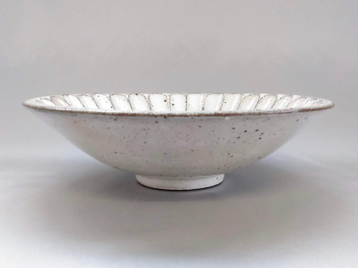 Powdered thick shavings 6.5 inch bowl [Hyozan kiln]