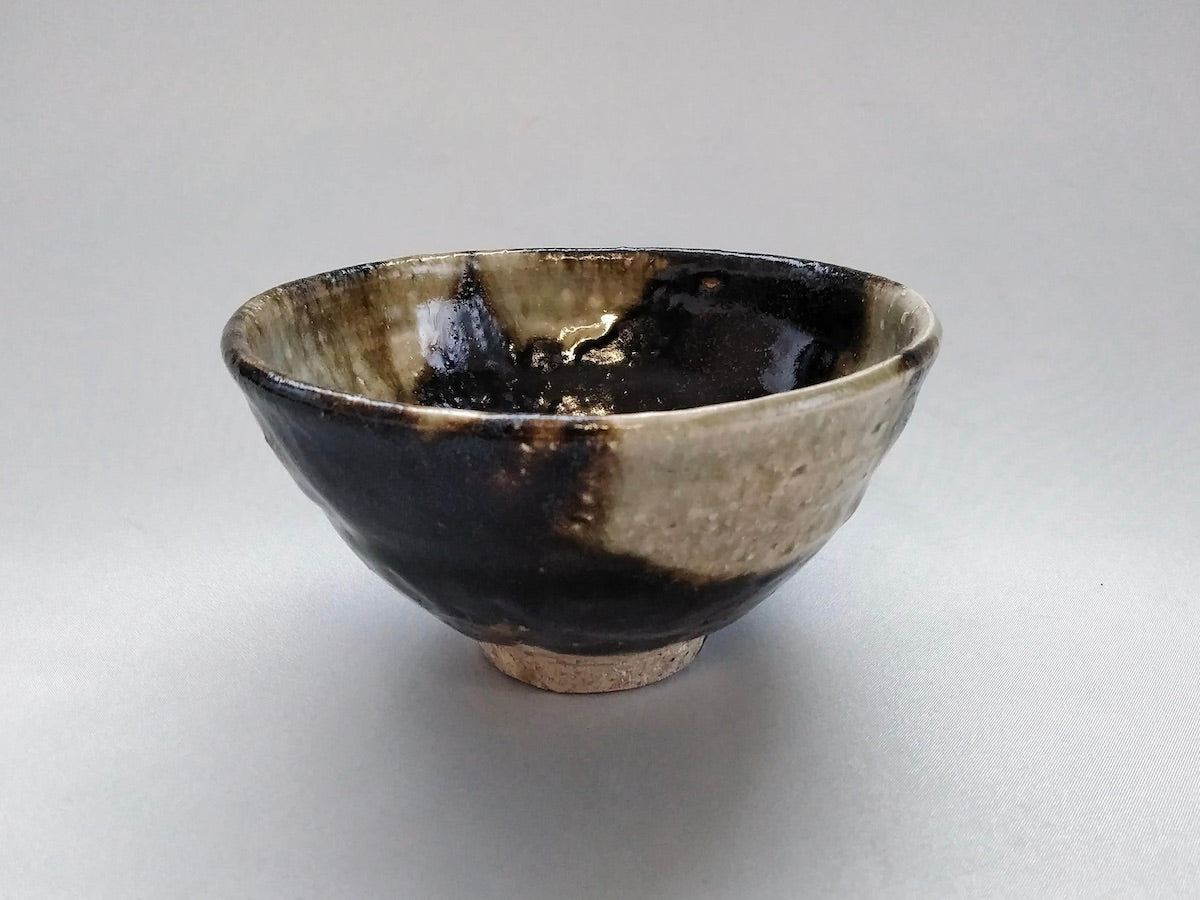 Large iron rice bowl [Seiji Okuda]