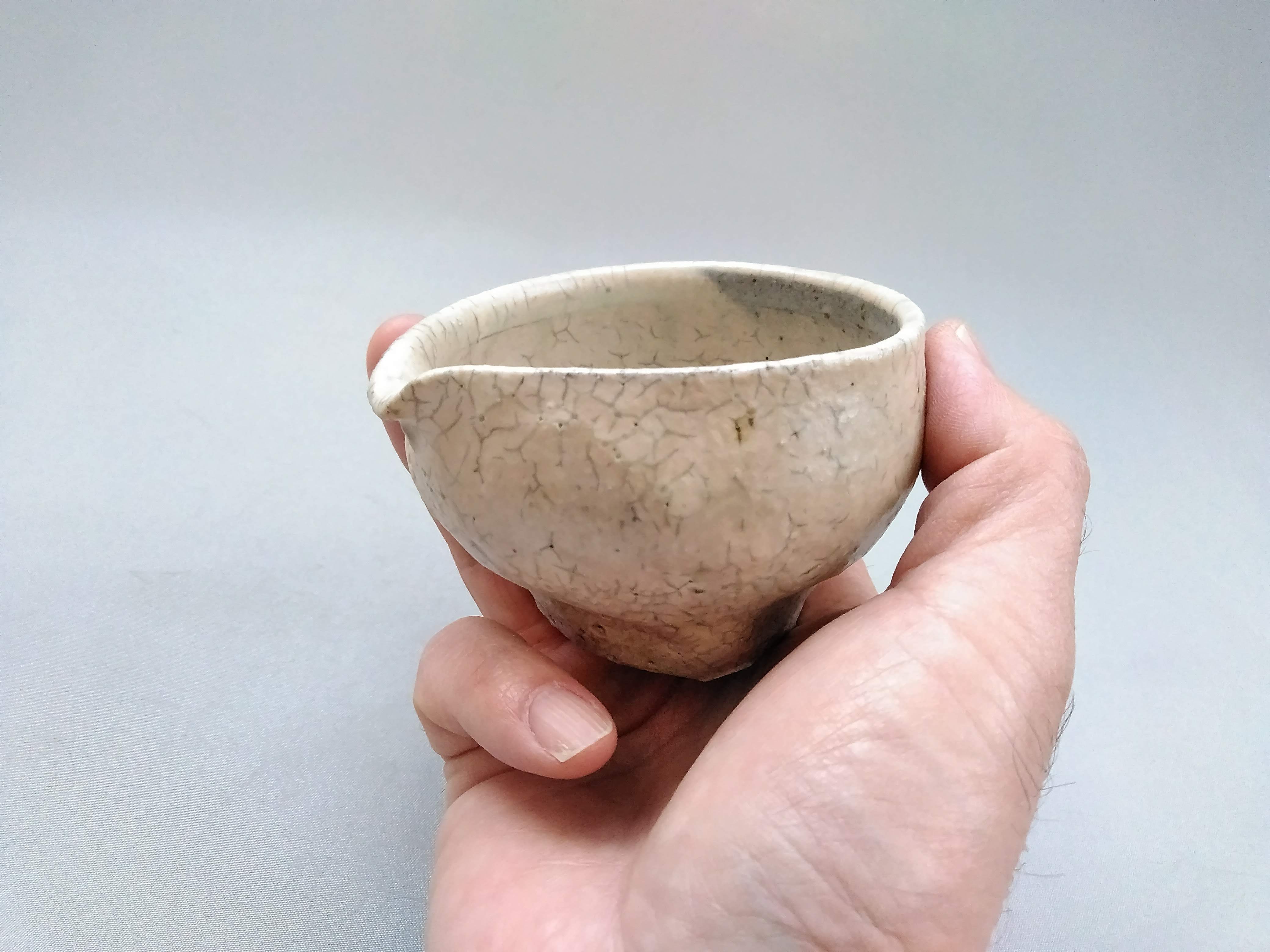 Vidro powdered bean bowl [Kazuhito Yamamoto]