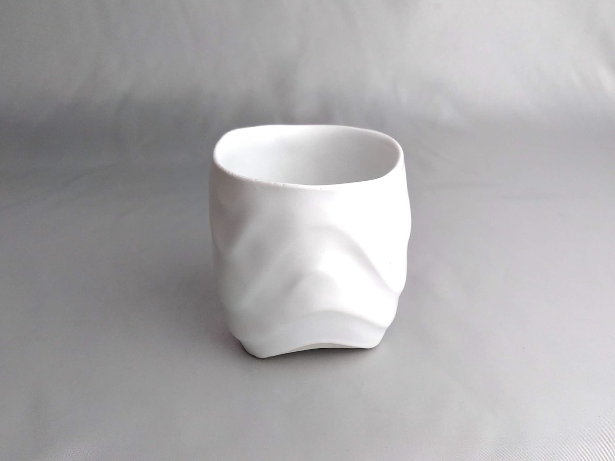 White glaze ripple teacup [Tatsuo Otomo]