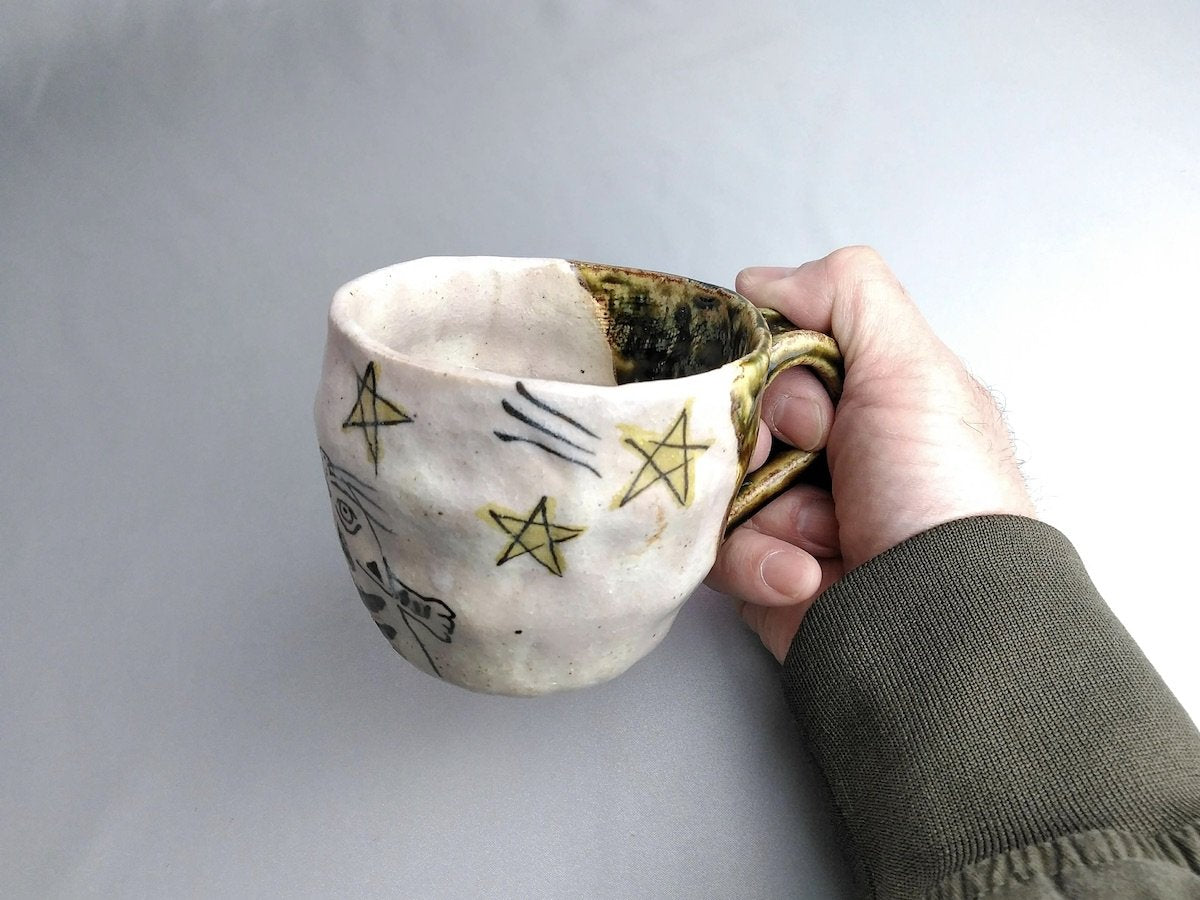 Starry sky and cat mug [Daishi Sato]