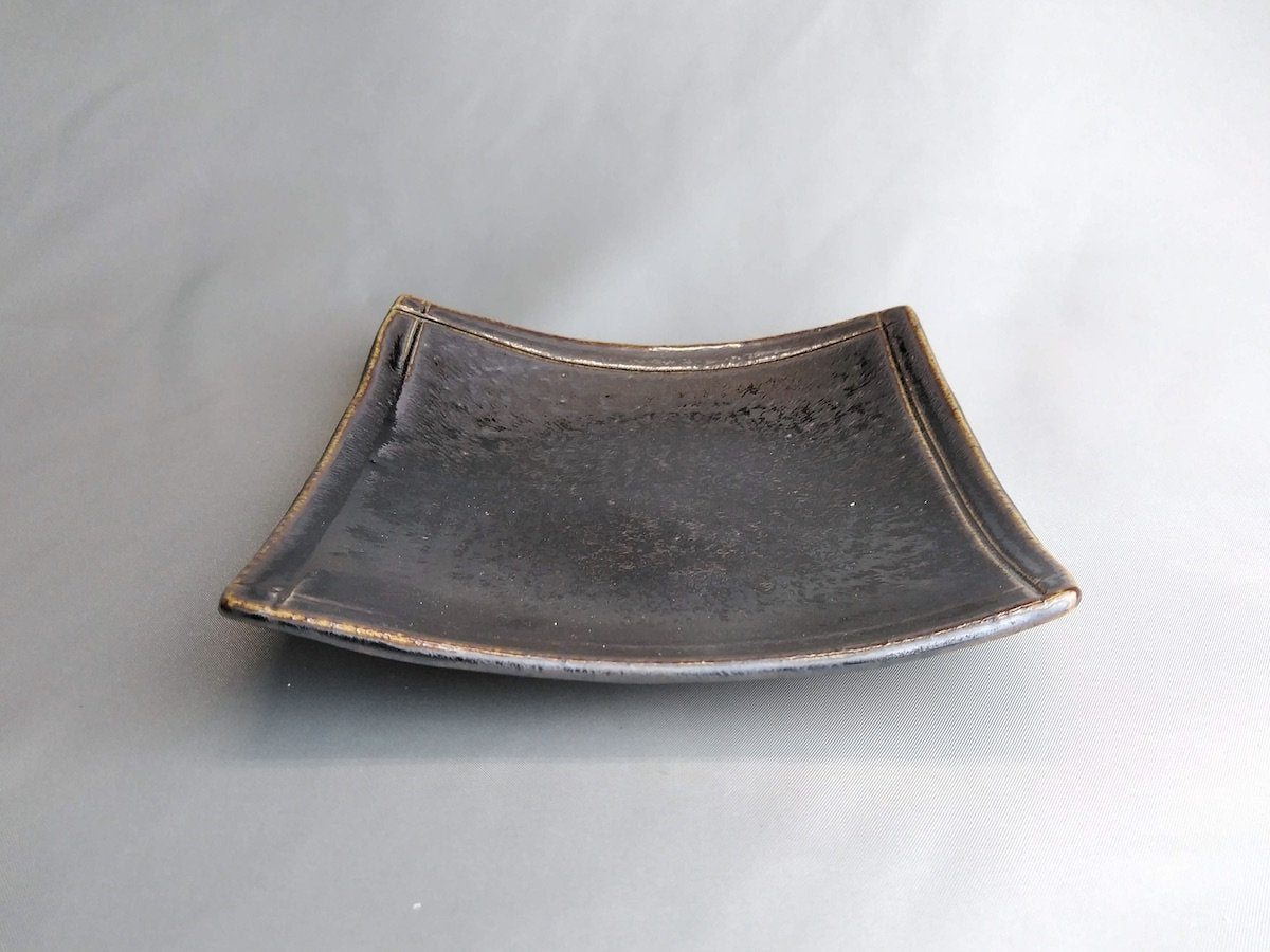 Kiln-hen raster 5-inch square plate [Hakudo-gama]