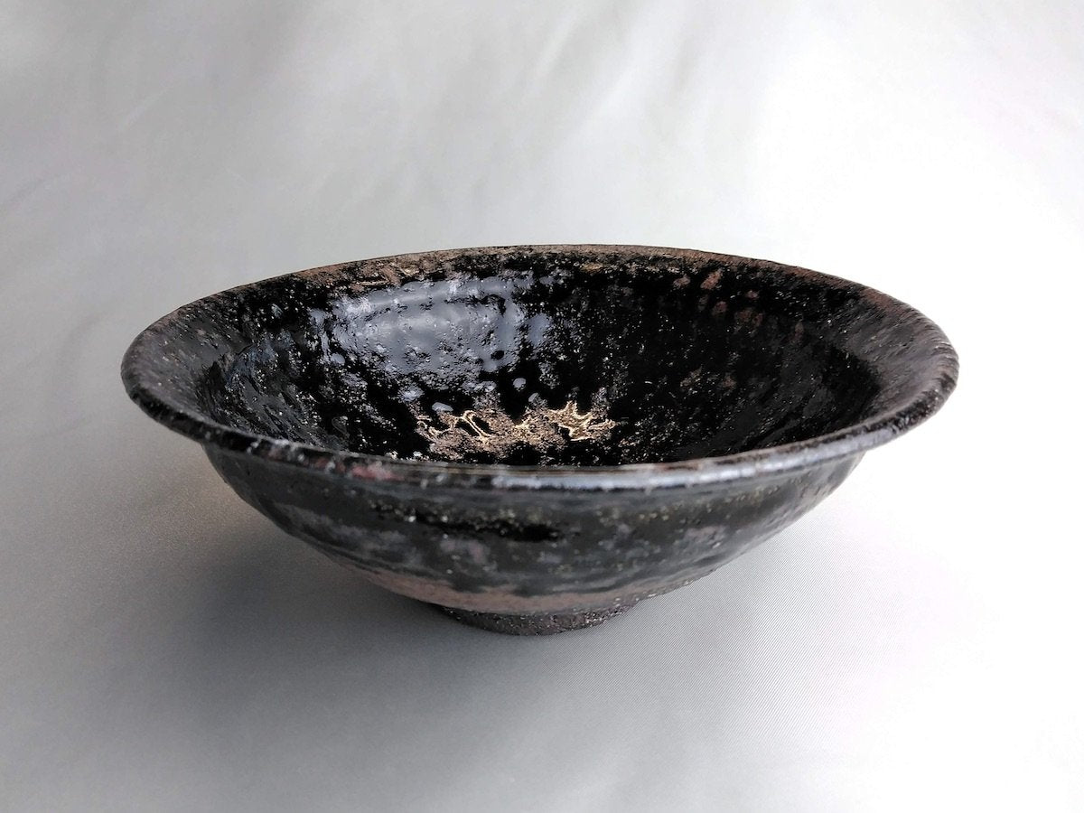 Rat ash glaze 6-inch shallow bowl [Seiji Okuda]