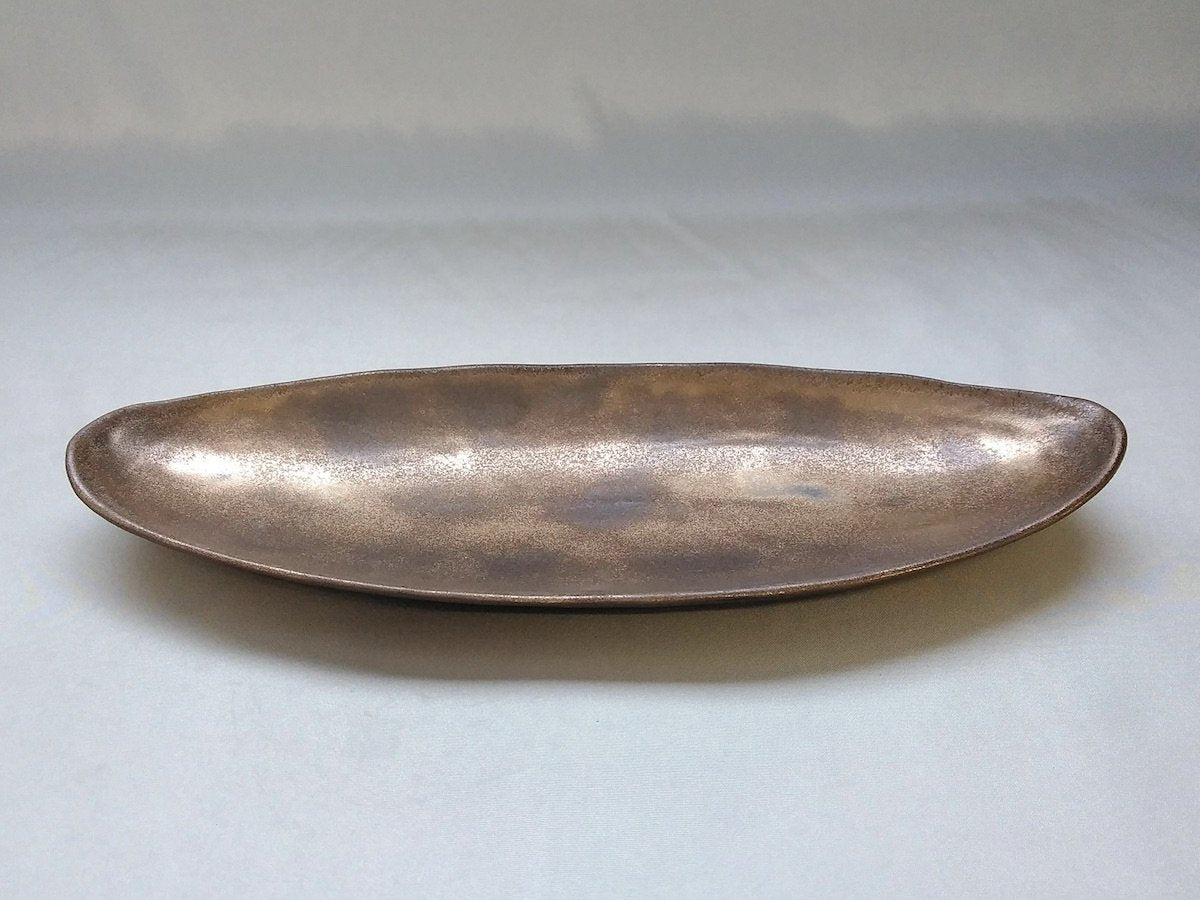 Gold clay glaze boat-shaped plate [Kituru Seito]