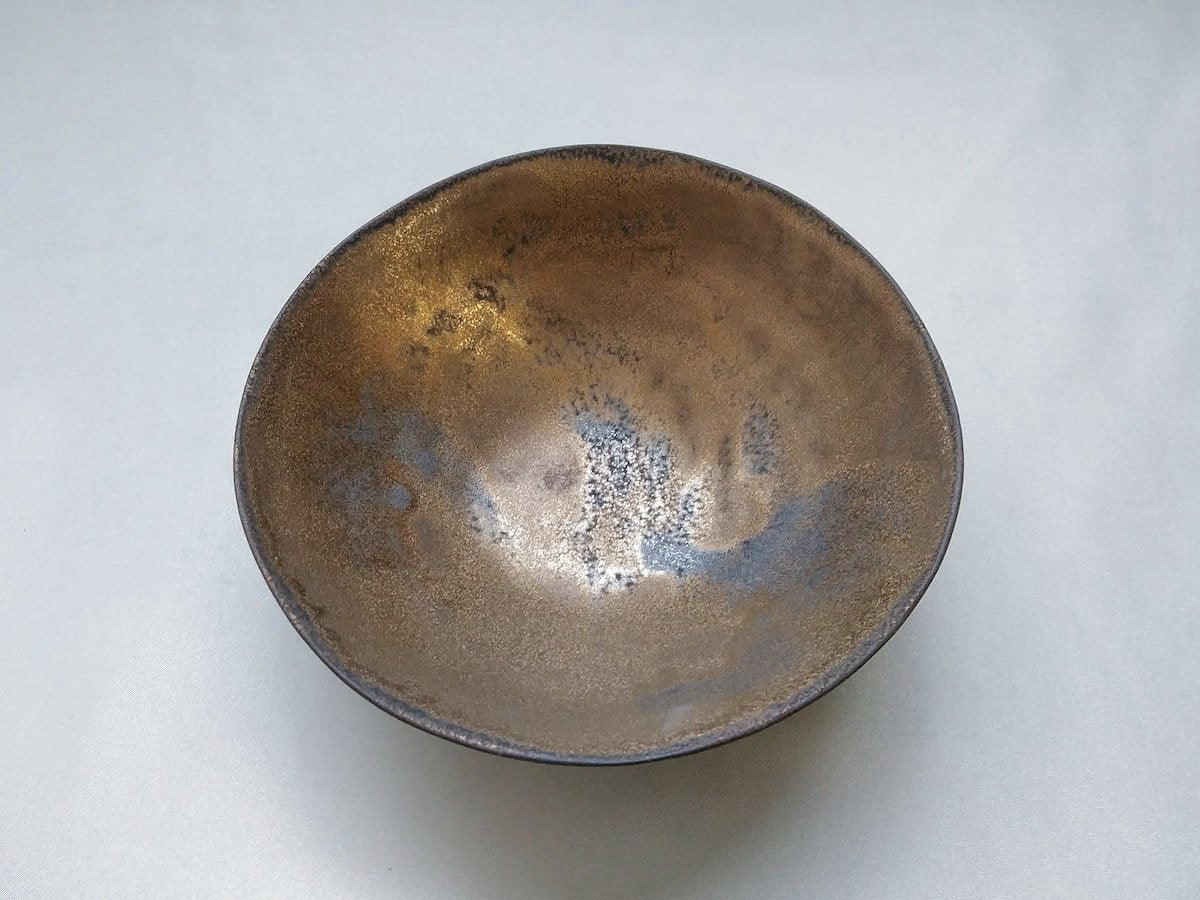 Gold clay glaze round small bowl [Kituru Seito]