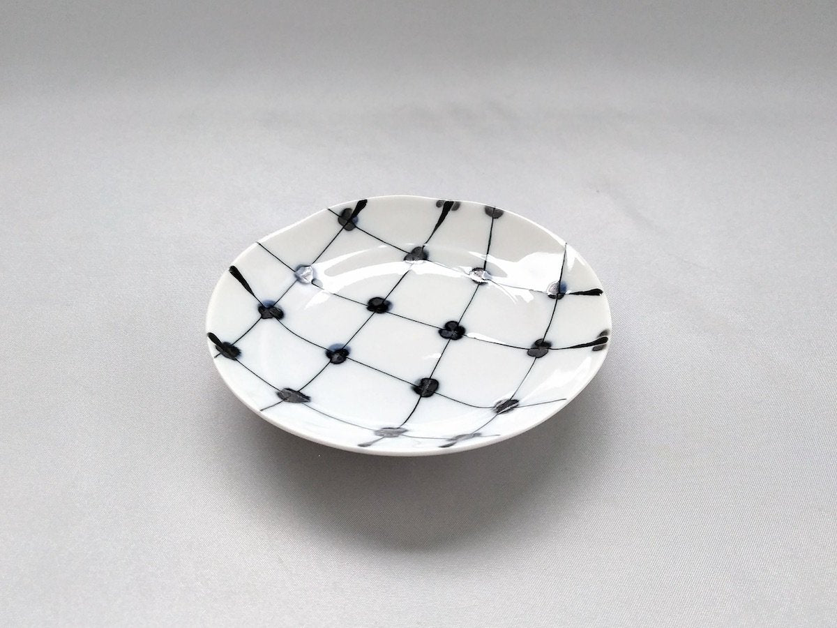Dot lattice small plate [Fukumine Kiln]