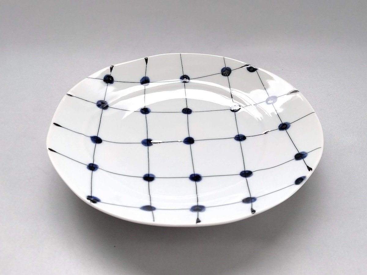 Dot lattice 6.5 inch plate [Fukumine Kiln]