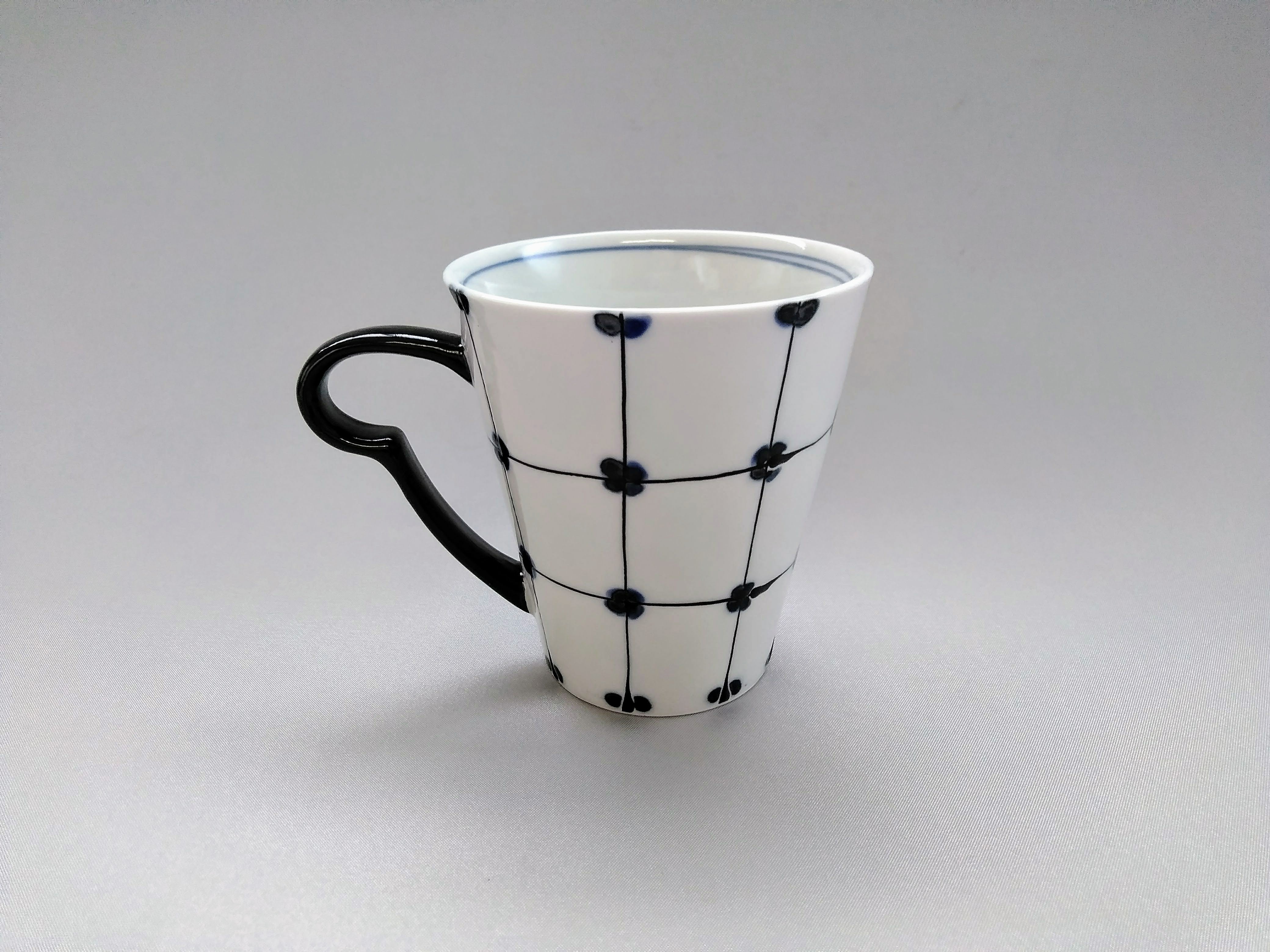 Dot lattice mug blue [Fukumine Kiln]