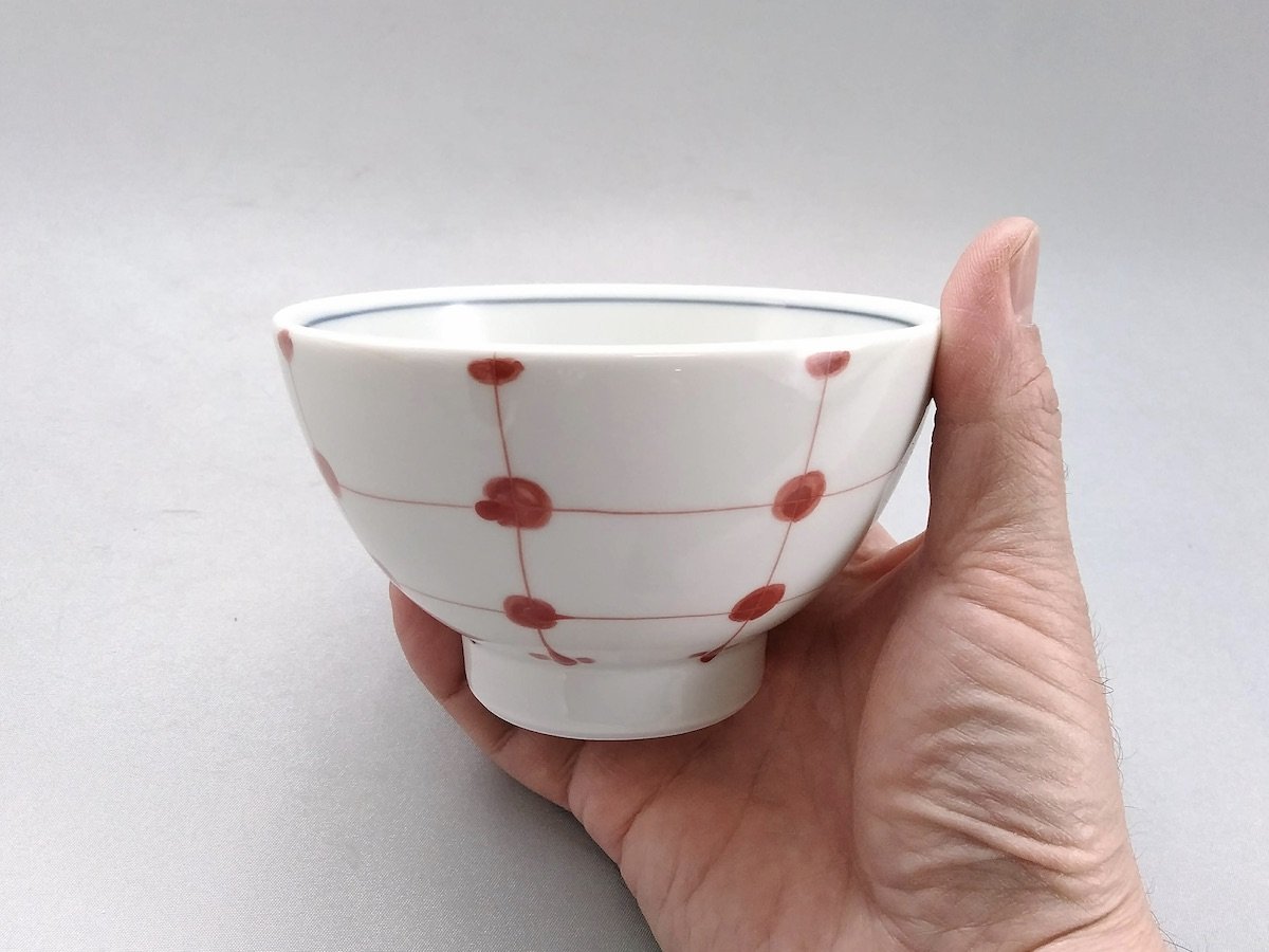 Red dot lattice rice bowl [Fukumine Kiln]