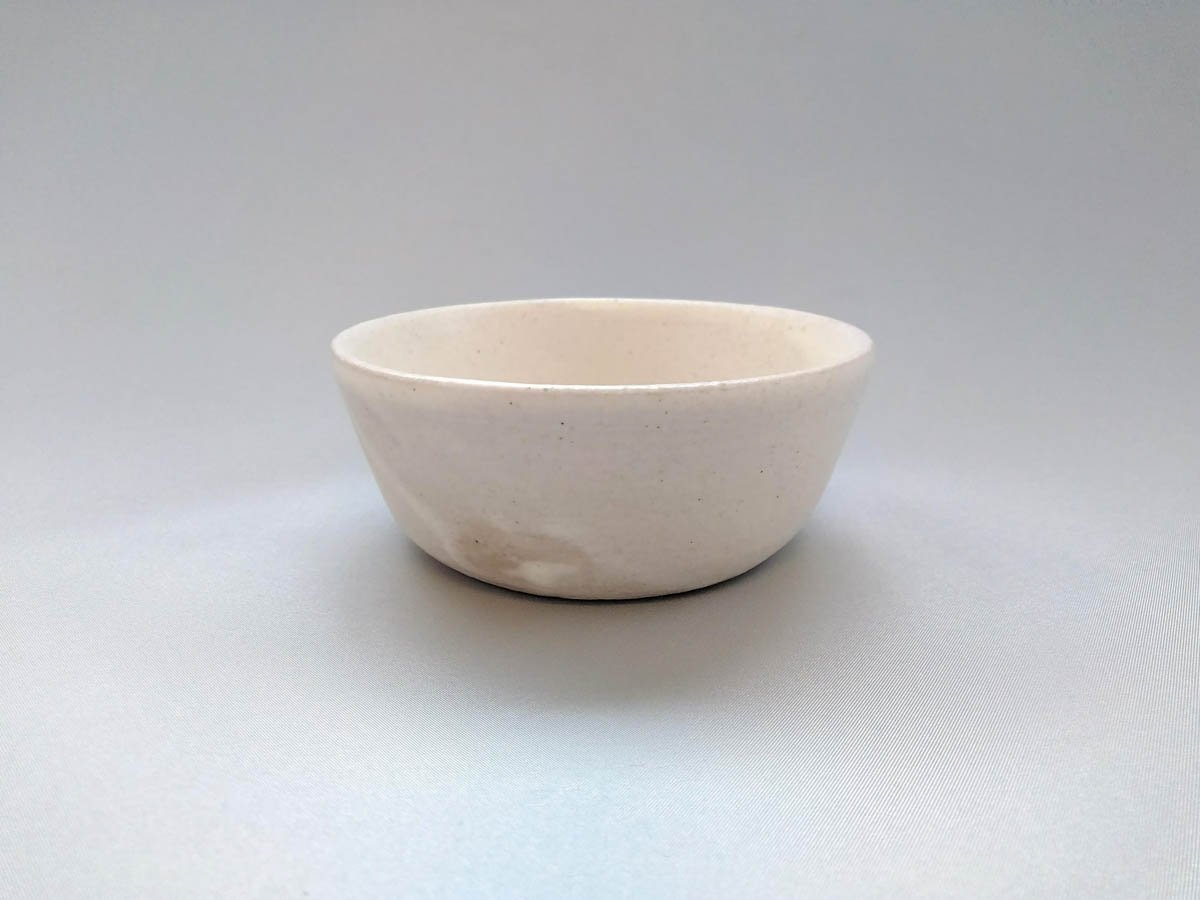 Color mat small bowl white [Takuya Ohara]