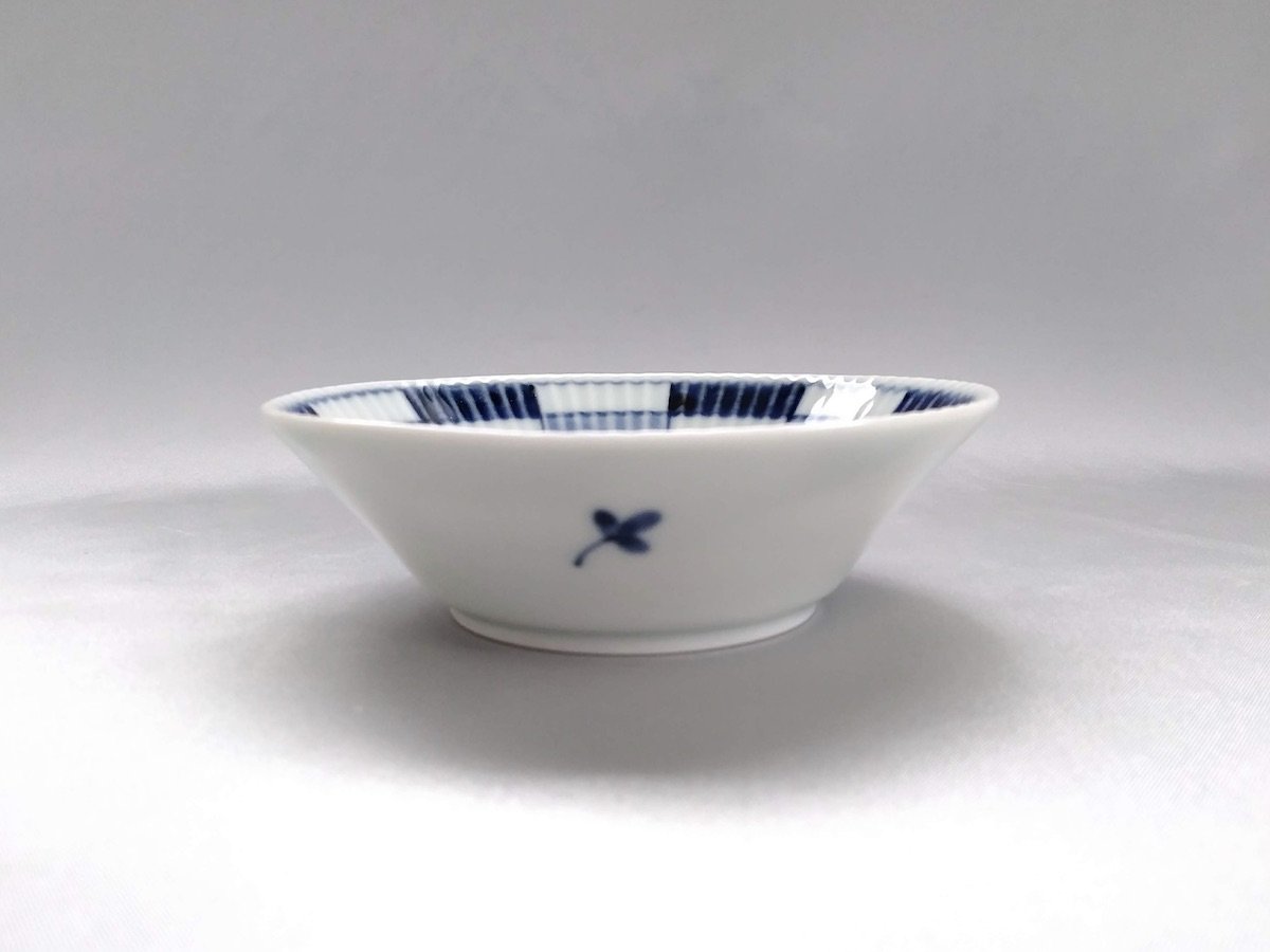 Minori Shinogi small bowl with dyed two-color checkered pattern [Koyogama]