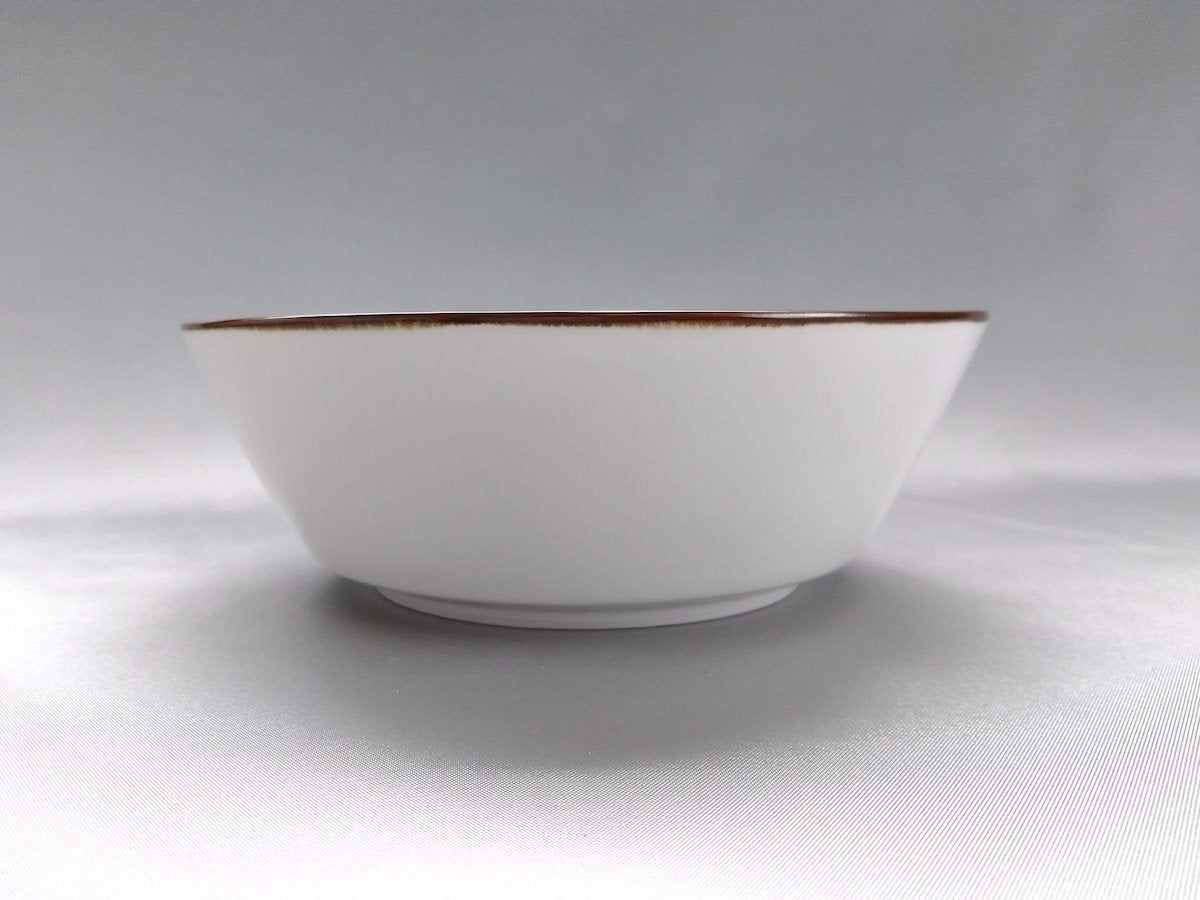 Sled bowl Obuchi rust white mat [Koyogama]