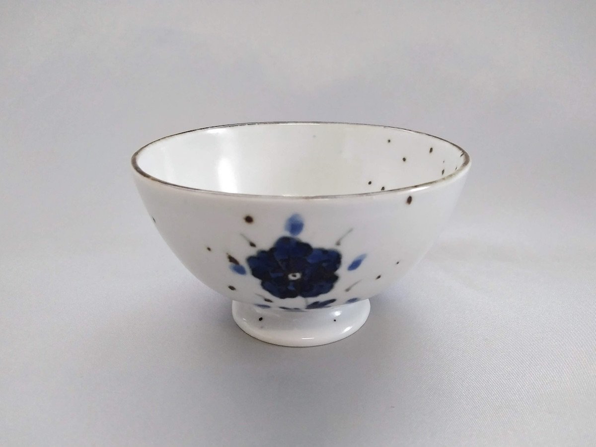 Sometsuke flower pattern rice bowl [Hidemasa Miyake]