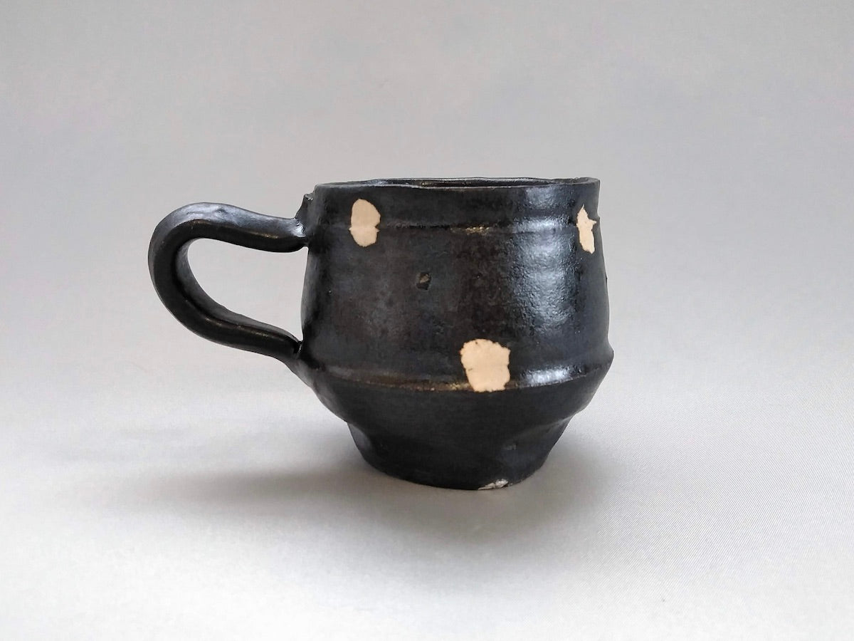 Black glaze dot coffee cup [Kazuhito Yamamoto]