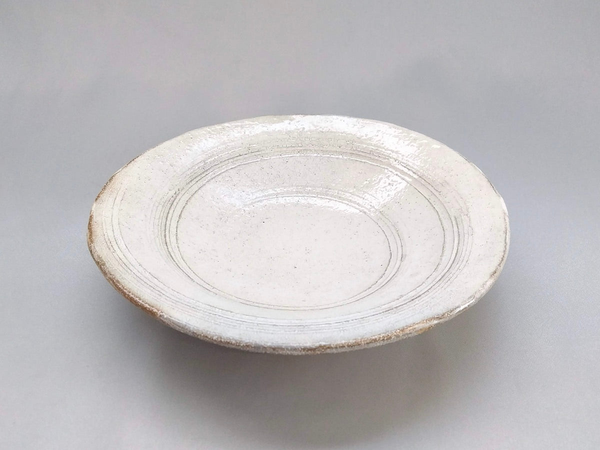 New powder-drawn 7-inch shallow bowl [Masahiro Kumagai]