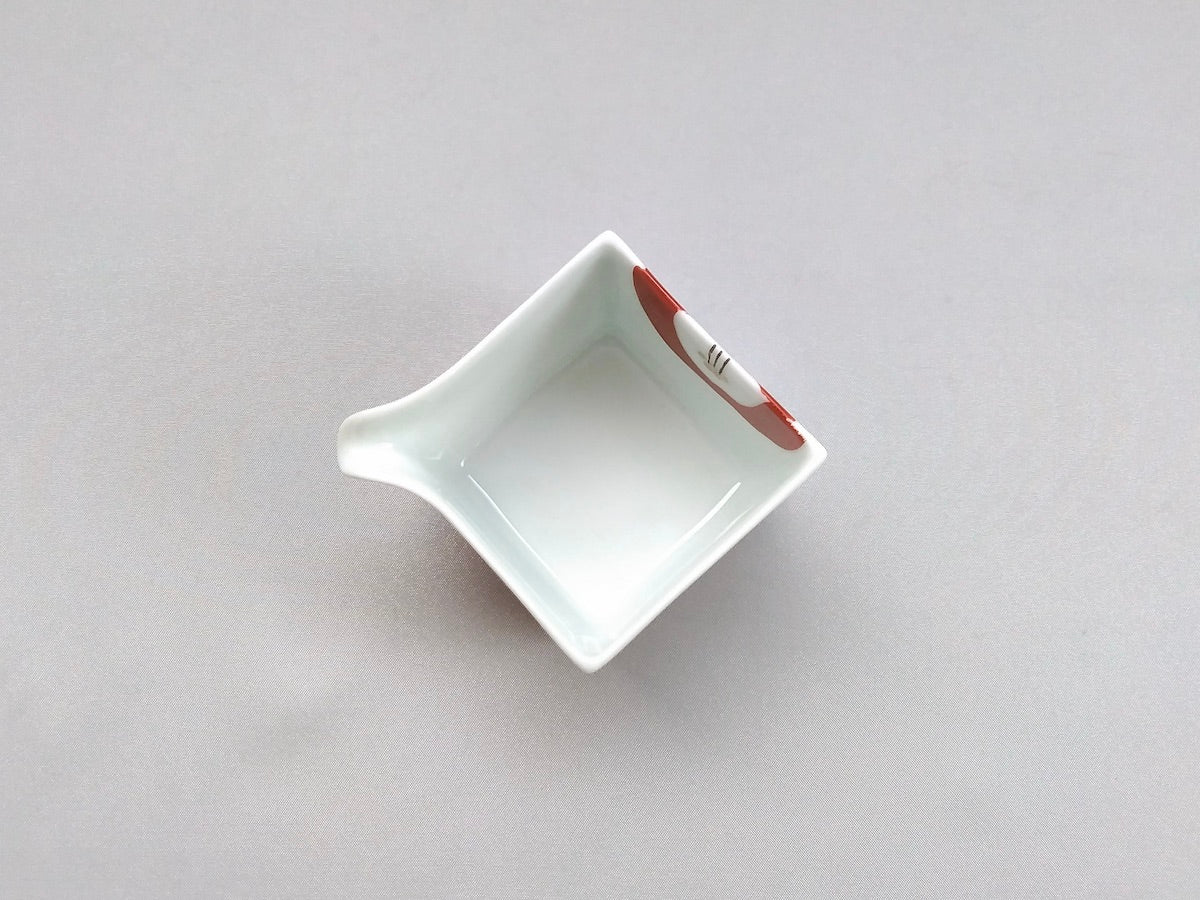 Red camellia with one-sided corner small [Ichimine kiln]