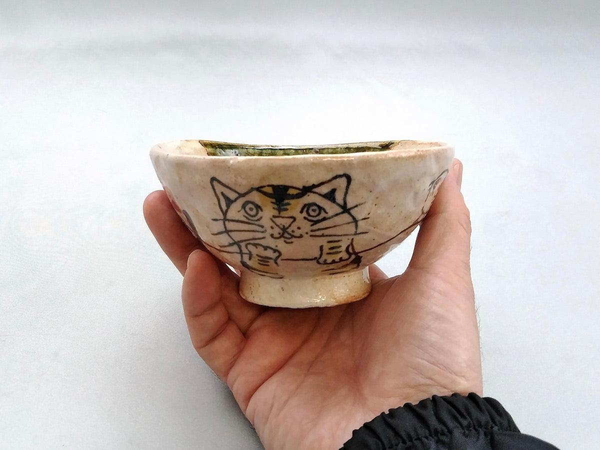 Oribe children's rice bowl bird, flower and tabby cat [Daishi Sato]