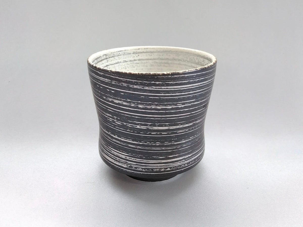 Black interior white matte silver kasuri wide goblet [Toetsu Kiln]