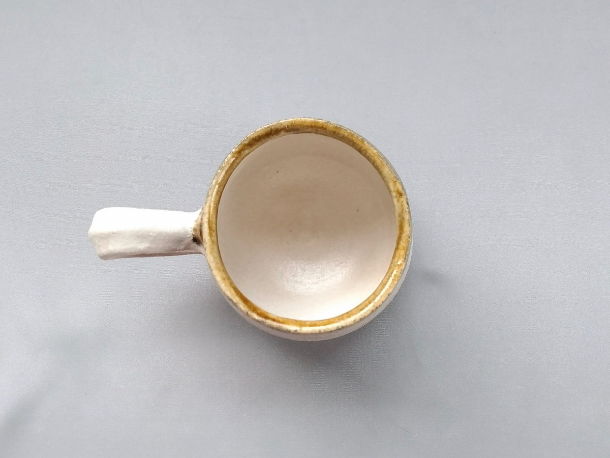 White makeup line engraved black volume white dot coffee cup [Kazuhito Yamamoto]