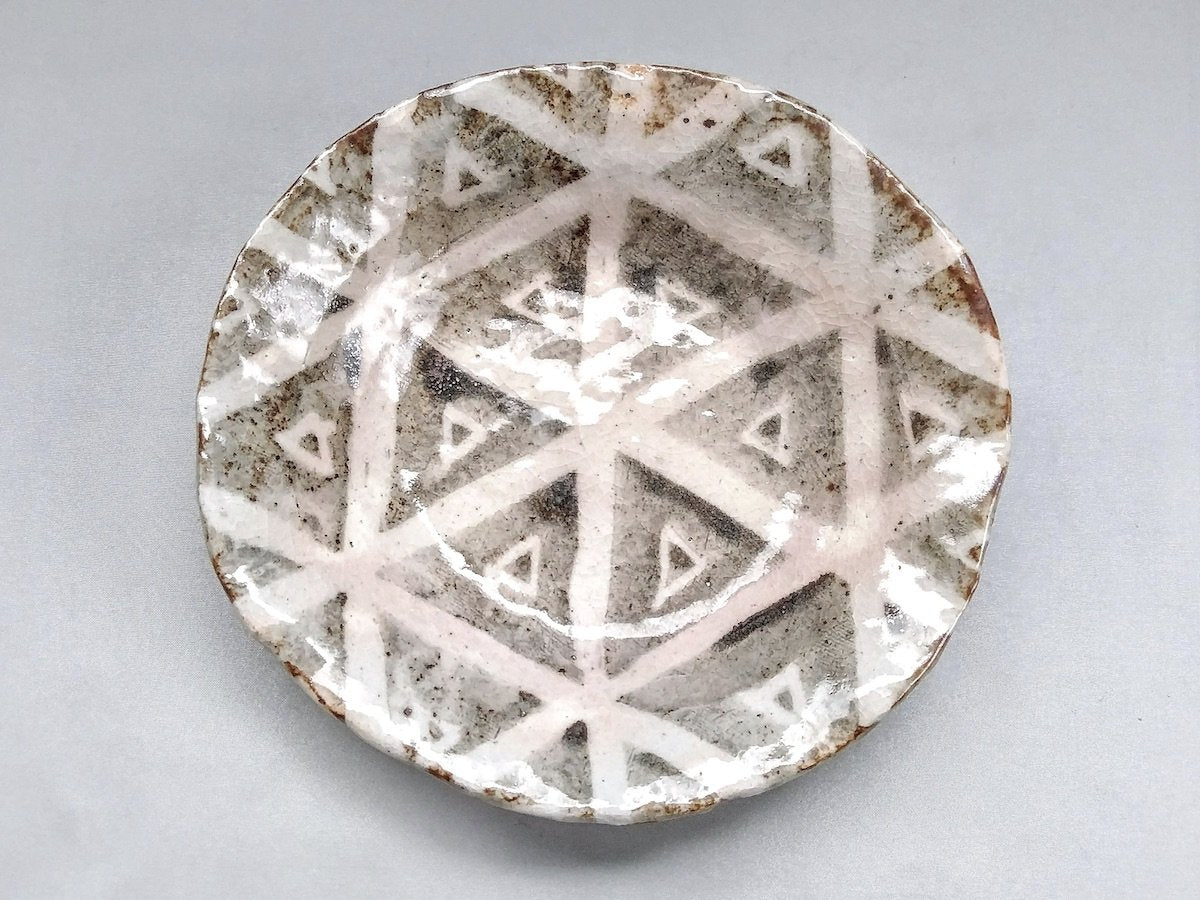 Nezushino triangular lattice pattern 7-inch shallow bowl [Kazuji Sato]