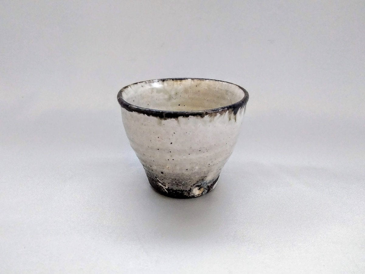 Powdered ash glaze cup [Seiji Okuda]