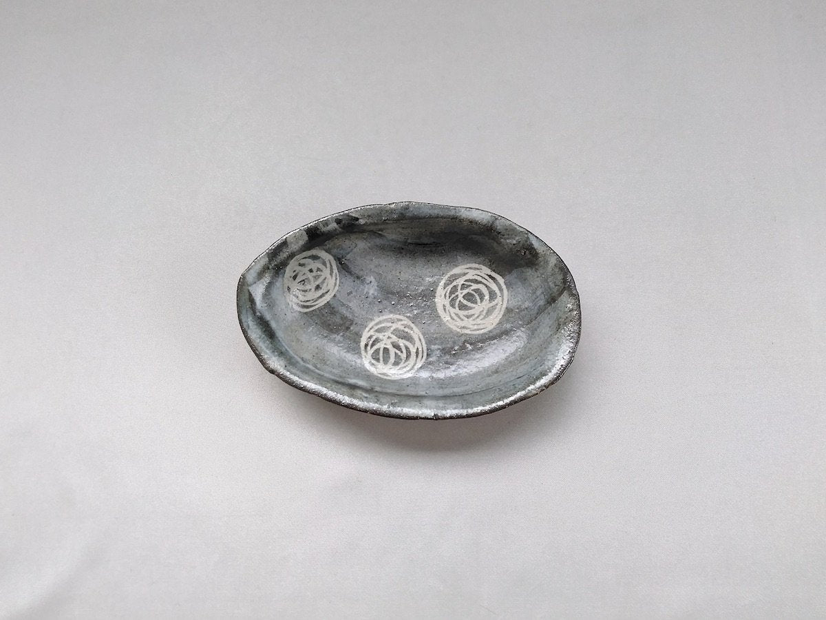 Blue temari oval small plate [Seisaku Kusaka/Mari]