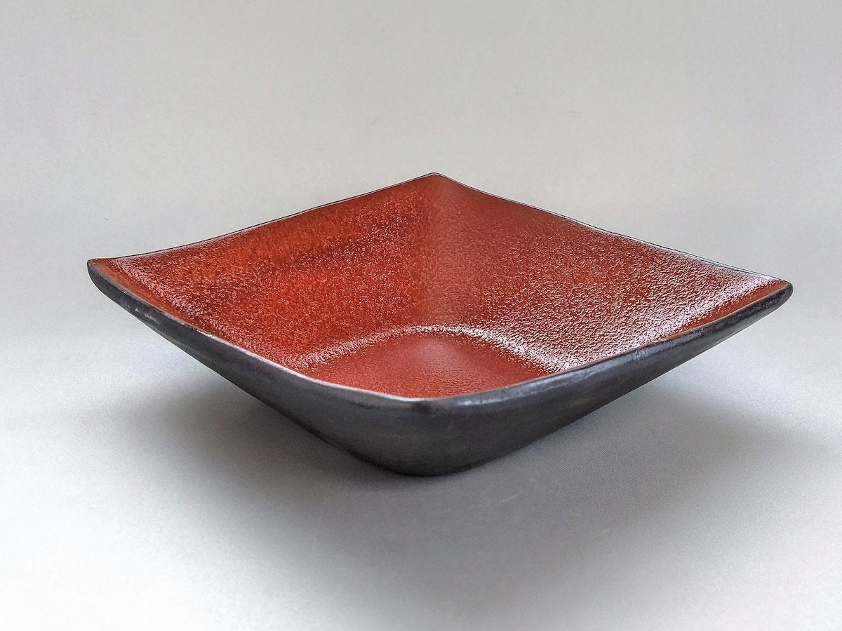 Japanesque diamond-shaped bowl [Sozan kiln]