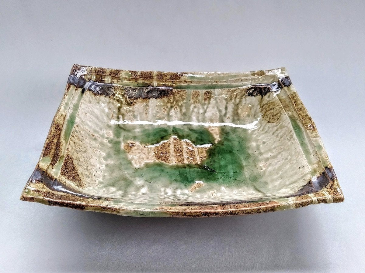 Large long square bowl with ash [Daiko Oguri]