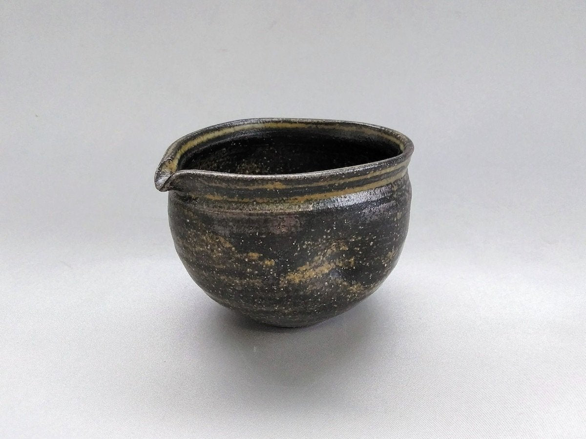 Haikuromaru pottery [Norihiro Kawagoe]