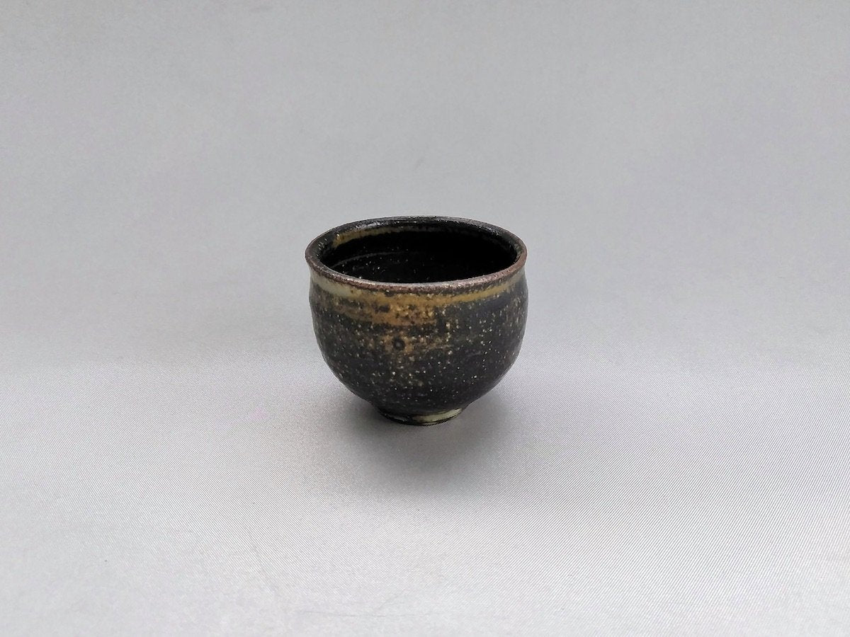Gray black cup [Norihiro Kawagoe]