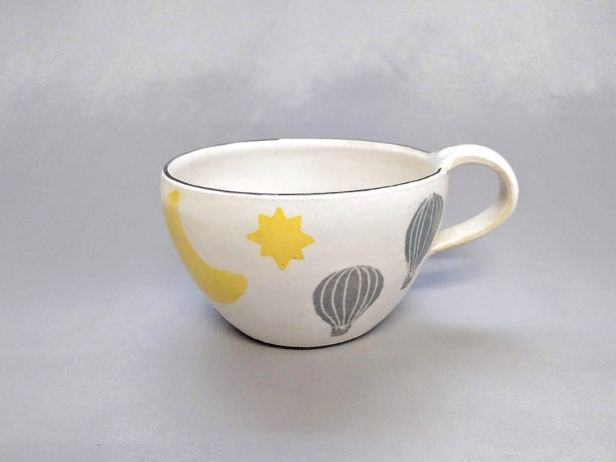 Japanese paper dyed gray yellow fairy tale round mug [Ami Kobo]